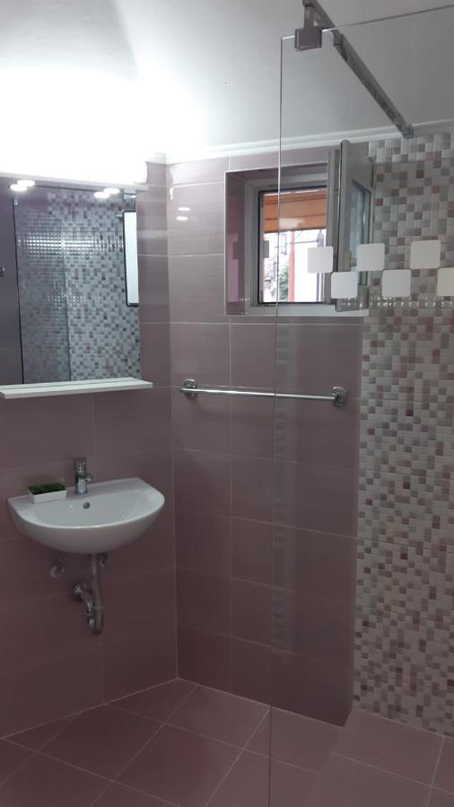 Calypso Rooms Făgăraş المظهر الخارجي الصورة