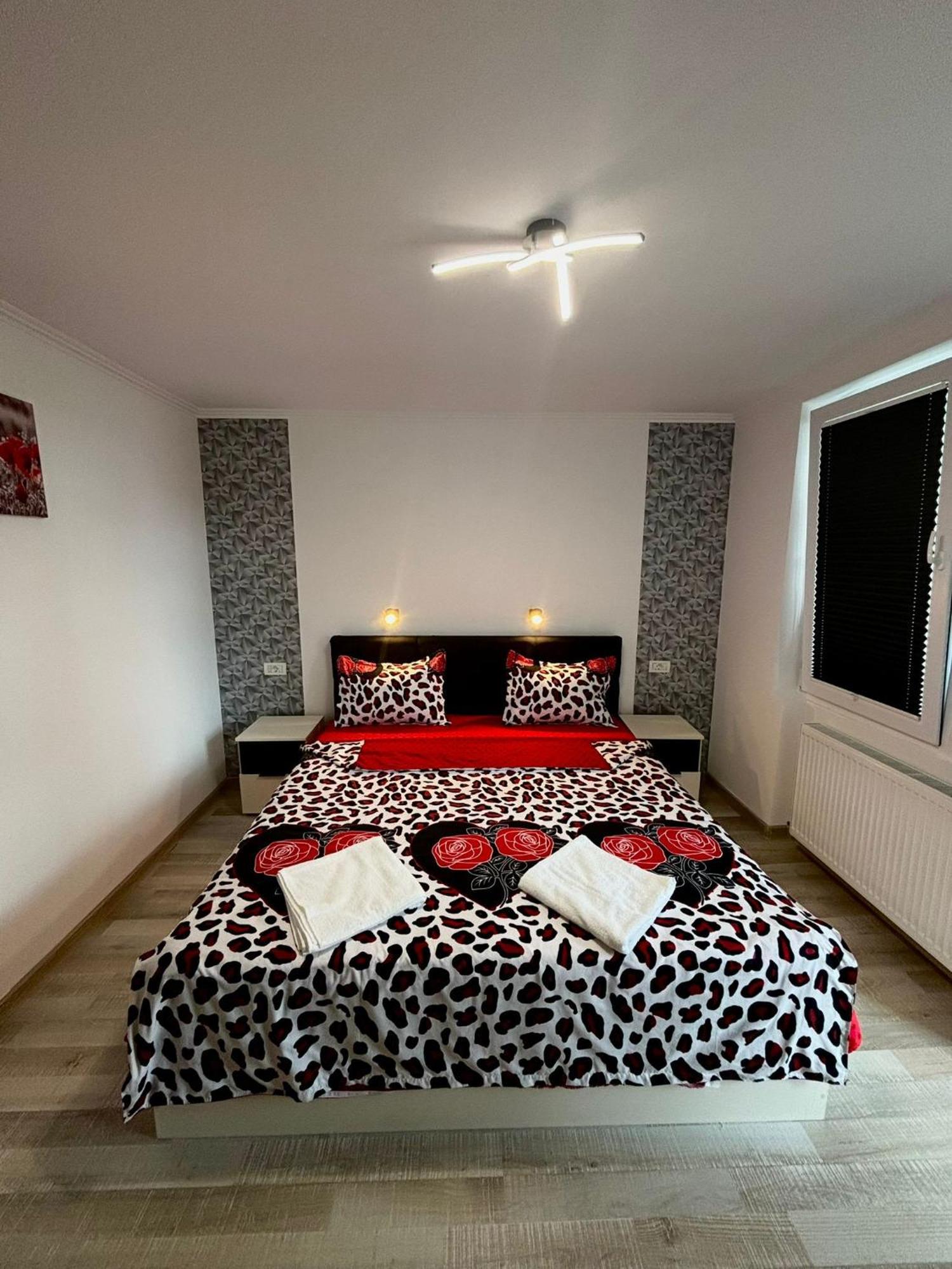 Calypso Rooms Făgăraş المظهر الخارجي الصورة